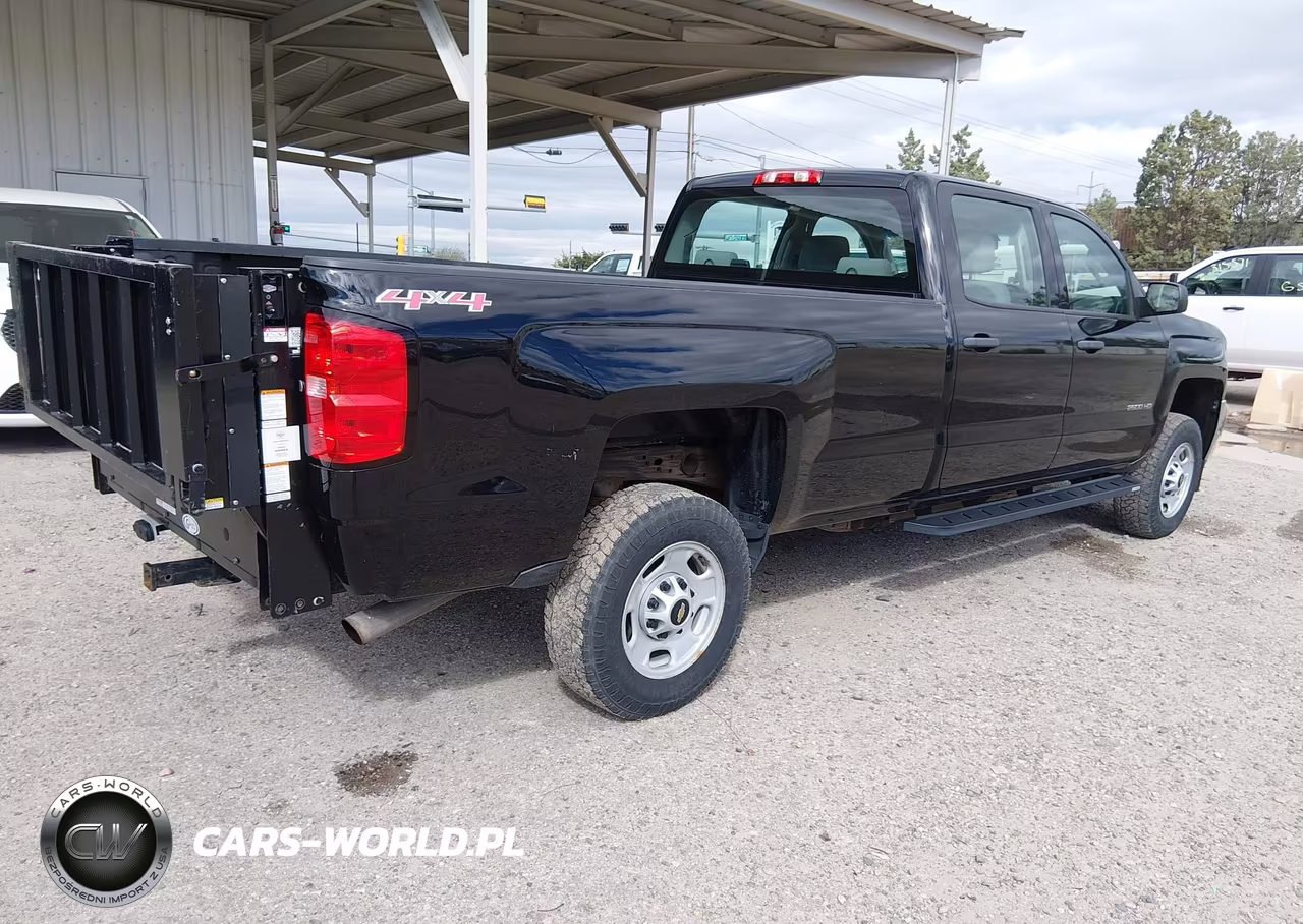 2017 Chevrolet Silverado 2500Hd Wt VIN:1GC1KUEG6HF203897 - 4