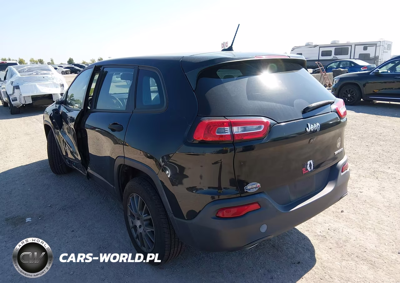 2015 Jeep Cherokee Sport VIN:1C4PJLAB5FW525574 - 3