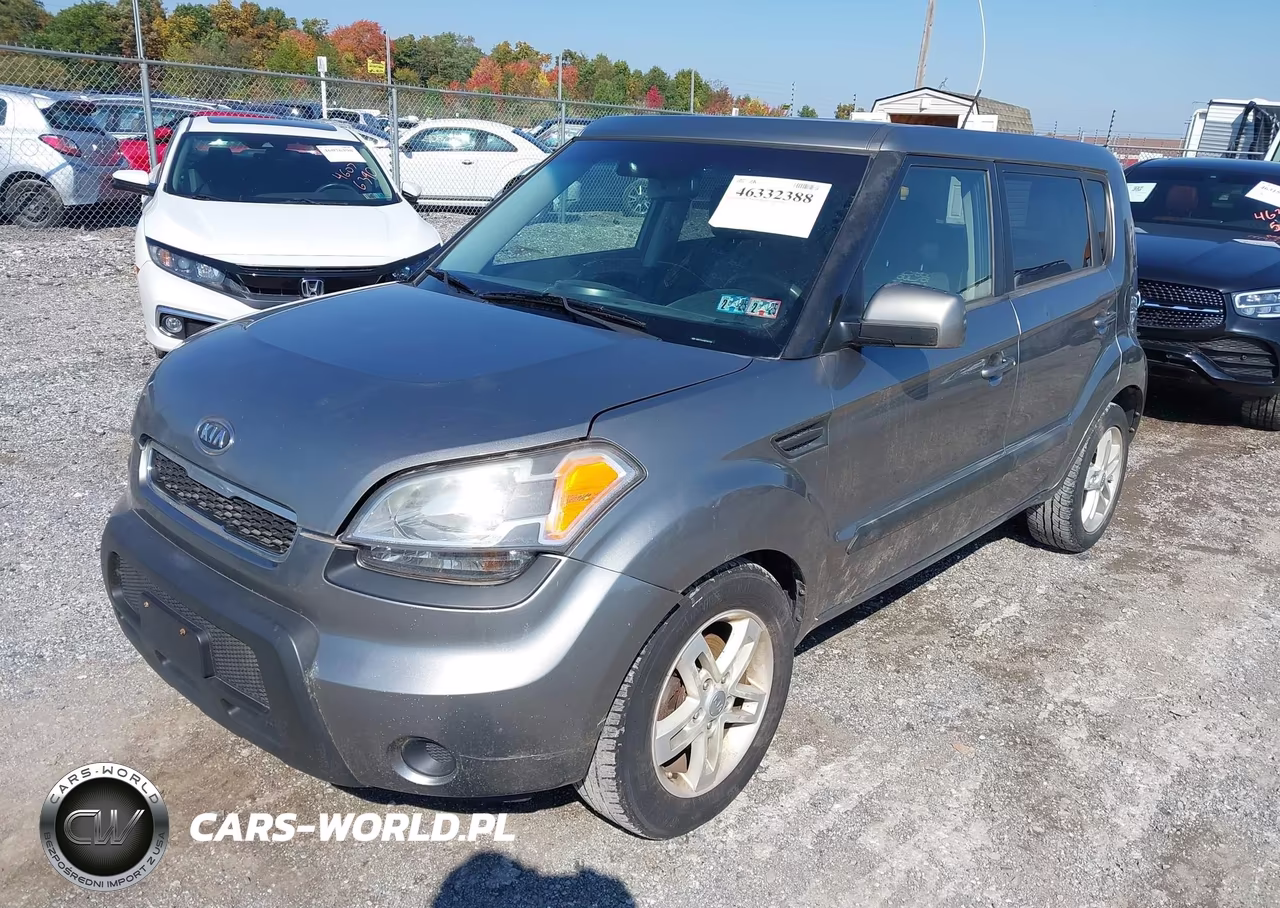2011 Kia Soul + VIN:KNDJT2A23B7347159 - 2