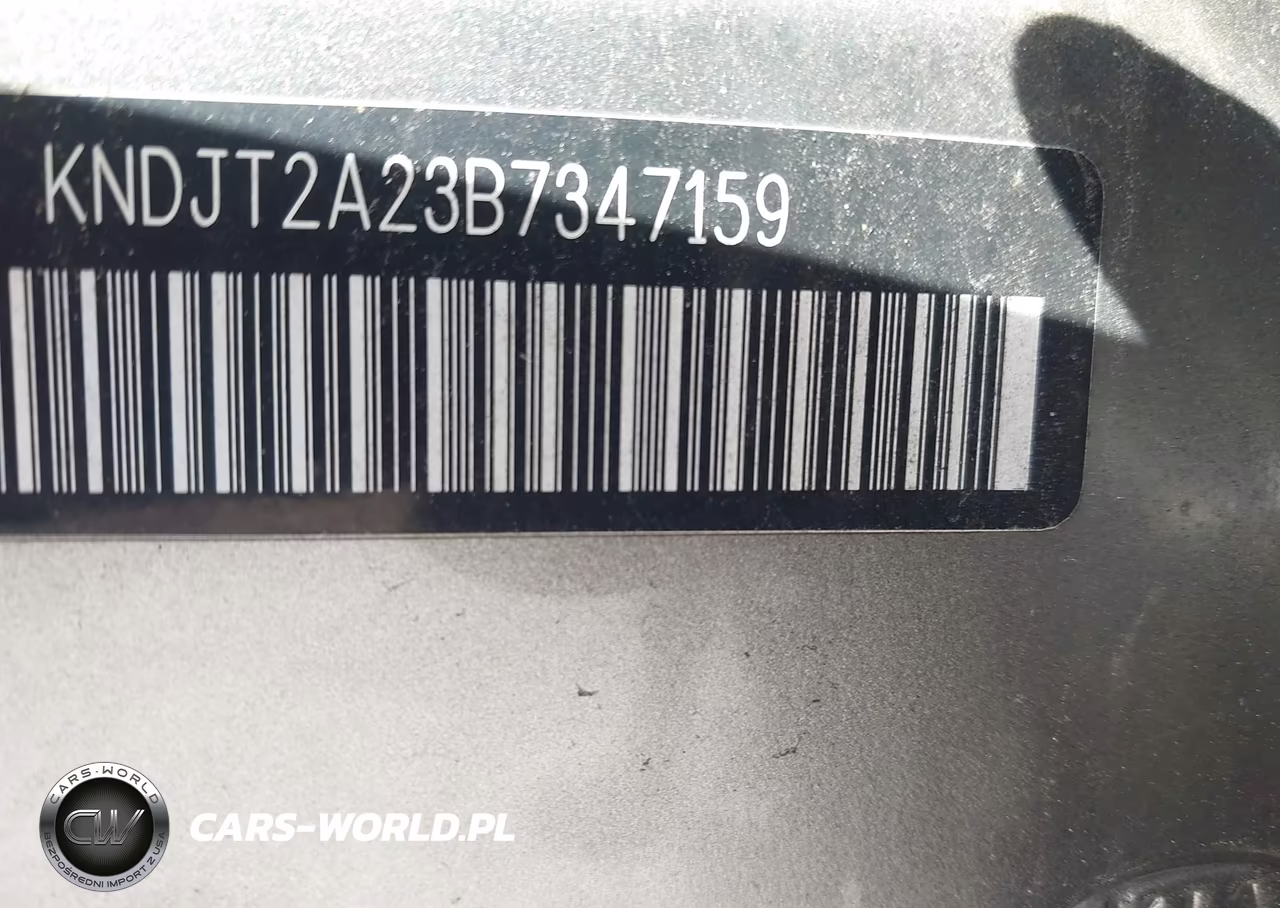 2011 Kia Soul + VIN:KNDJT2A23B7347159 - 9