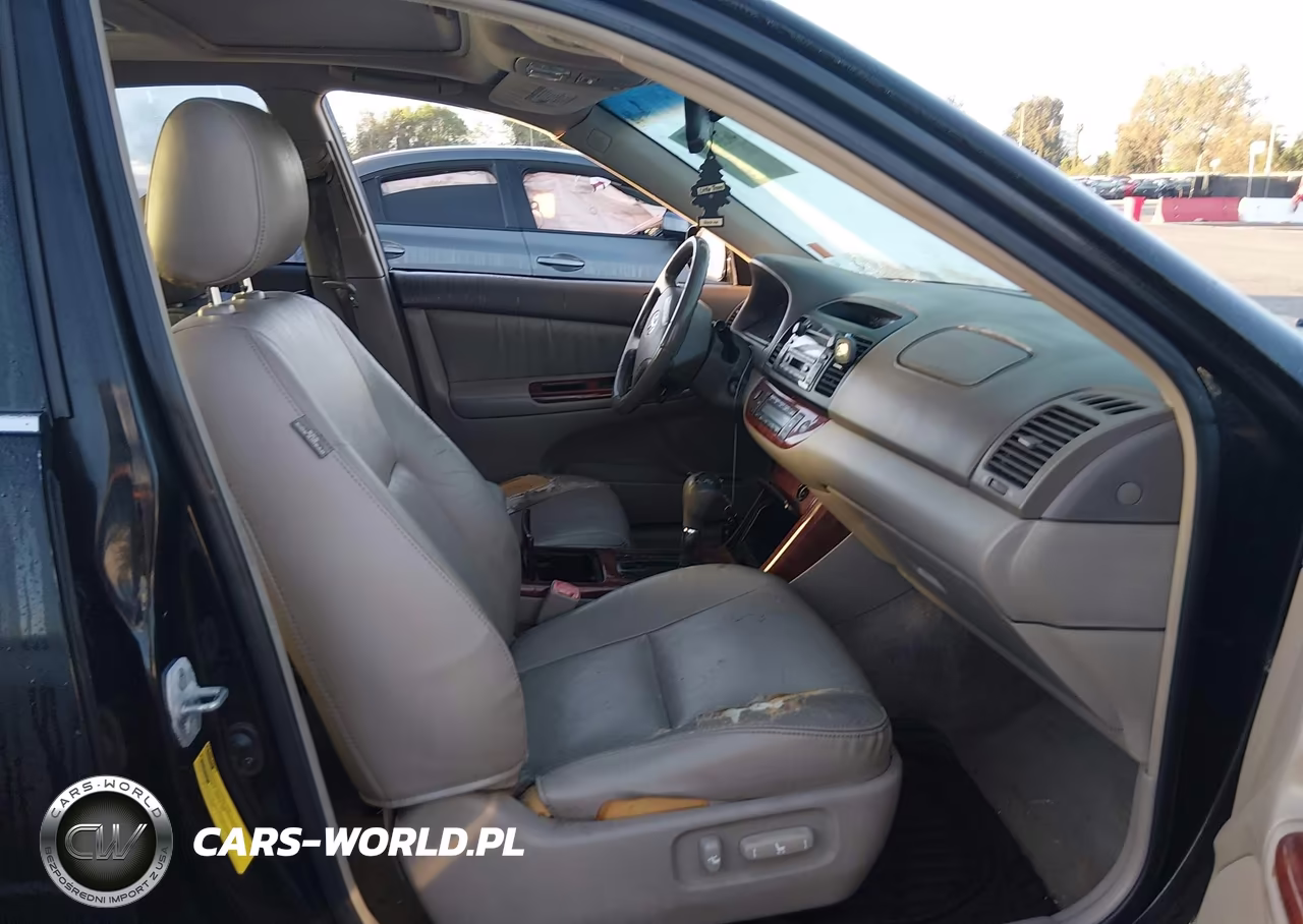 2005 Toyota Camry Xle V6 VIN:4T1BF30K15U087753 - 5