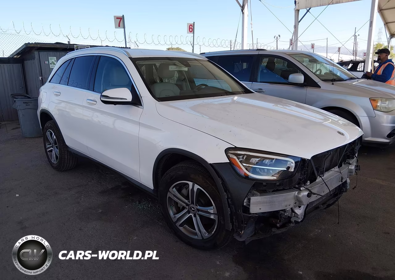 2020 Mercedes-Benz Glc 300