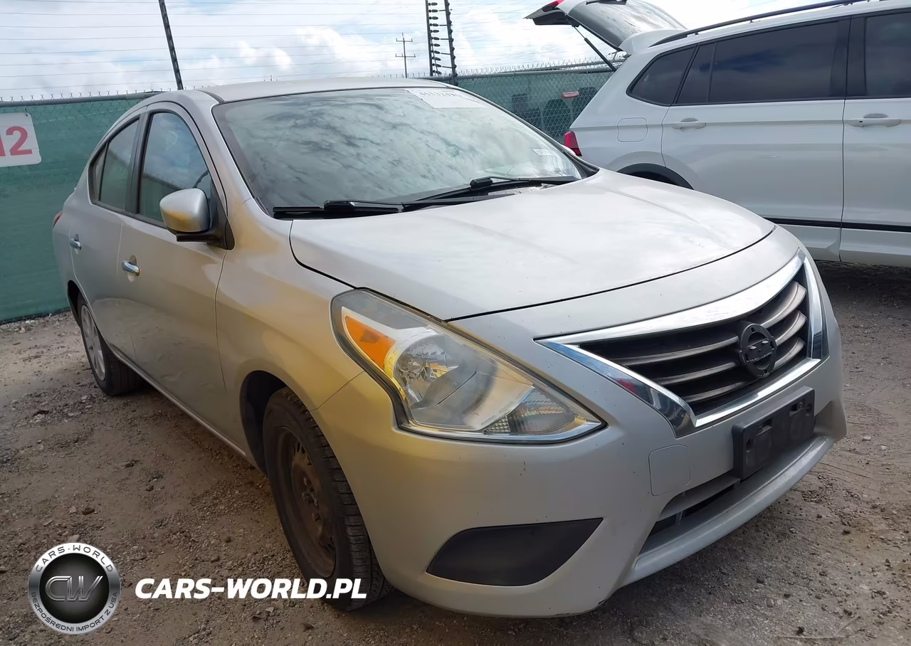 2017 Nissan Versa 1.6 Sv – zdjęcie 1 z 12
