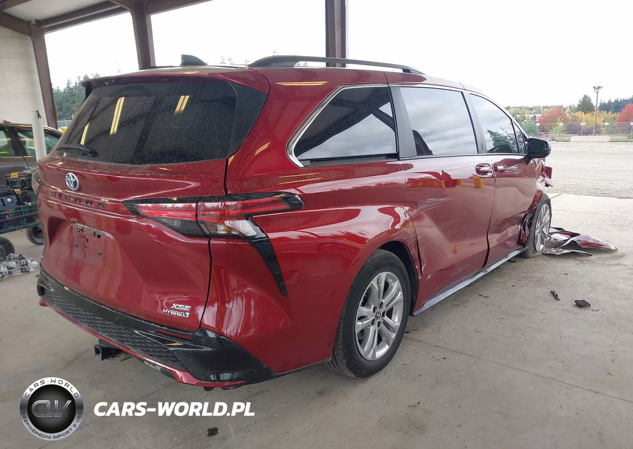 2022 Toyota Sienna Xse VIN:5TDDSKFC0NS055366 - 4