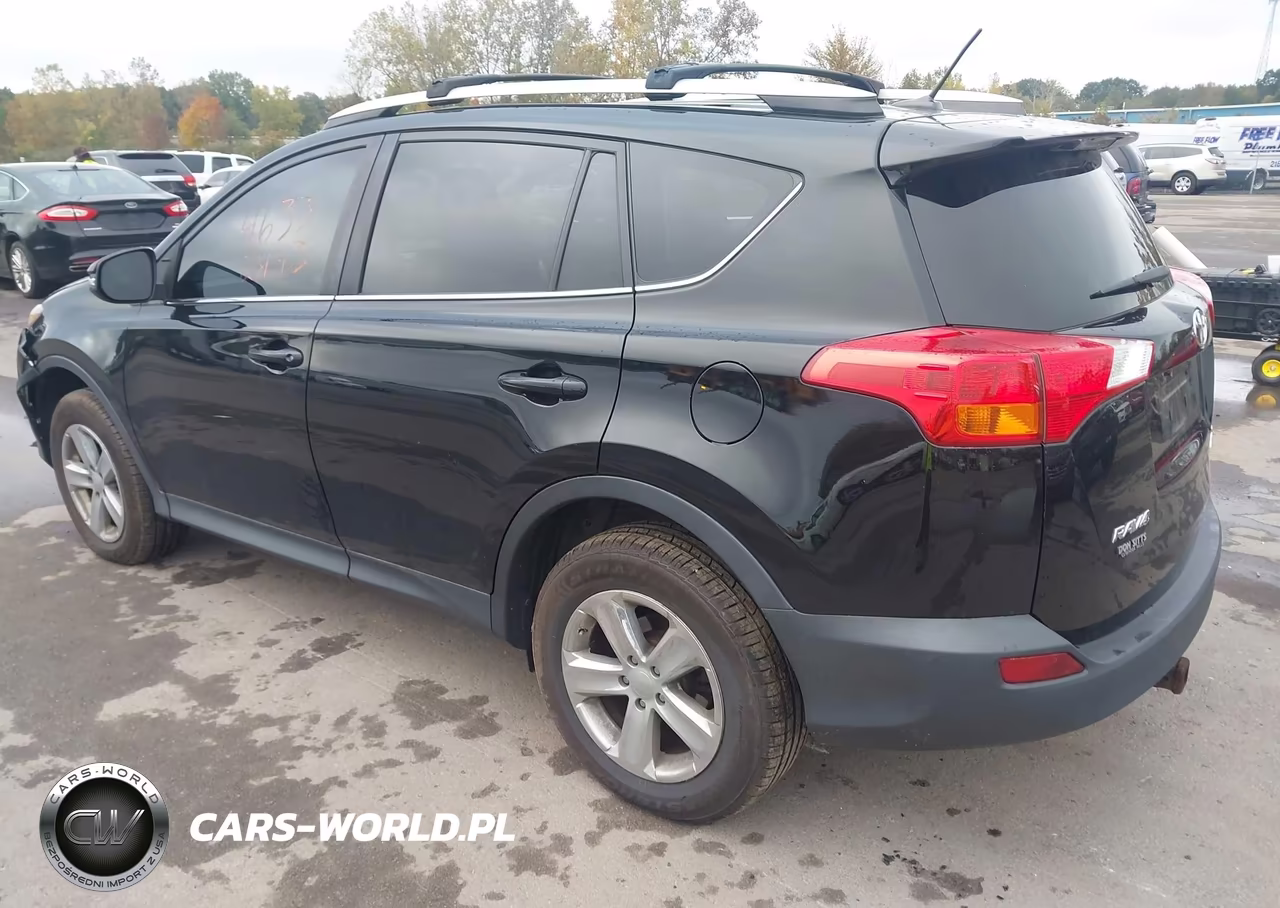 2014 Toyota Rav4 Xle VIN:2T3RFREV0EW147517 - 3
