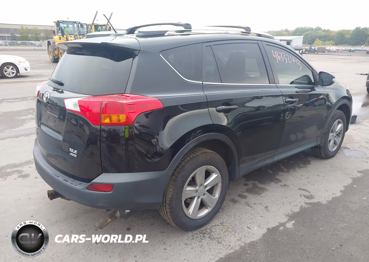 2014 Toyota Rav4 Xle VIN:2T3RFREV0EW147517 - 4
