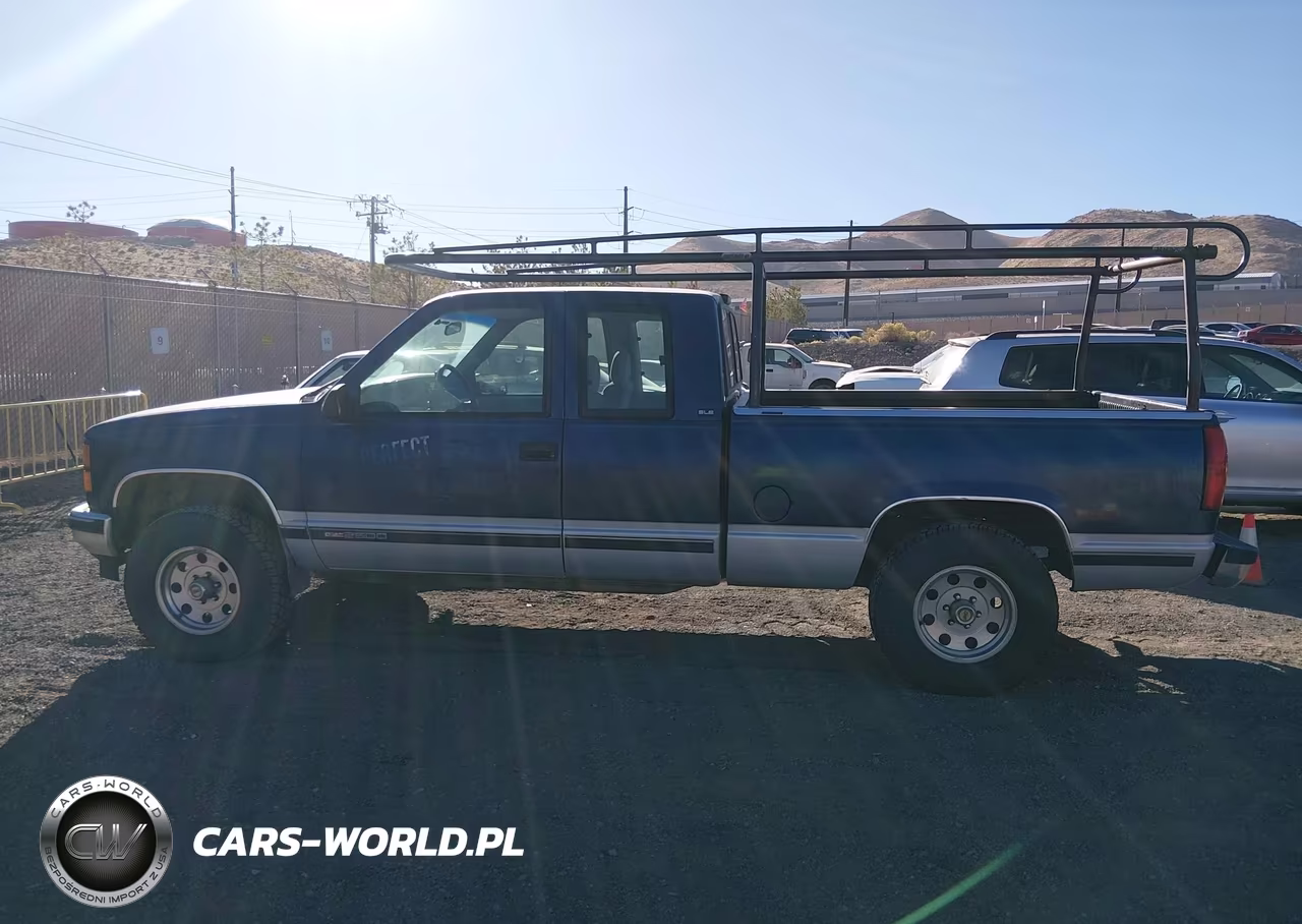 1995 GMC Sierra K2500 VIN:2GTFK29K5S1573441 - 13