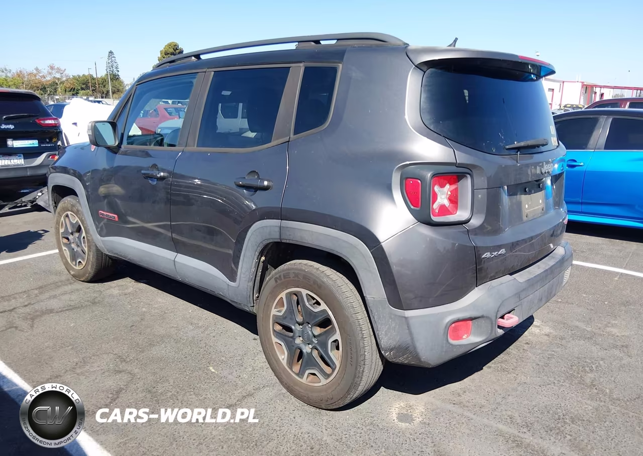 2016 Jeep Renegade Trailhawk VIN:ZACCJBCT0GPD32357 - 3