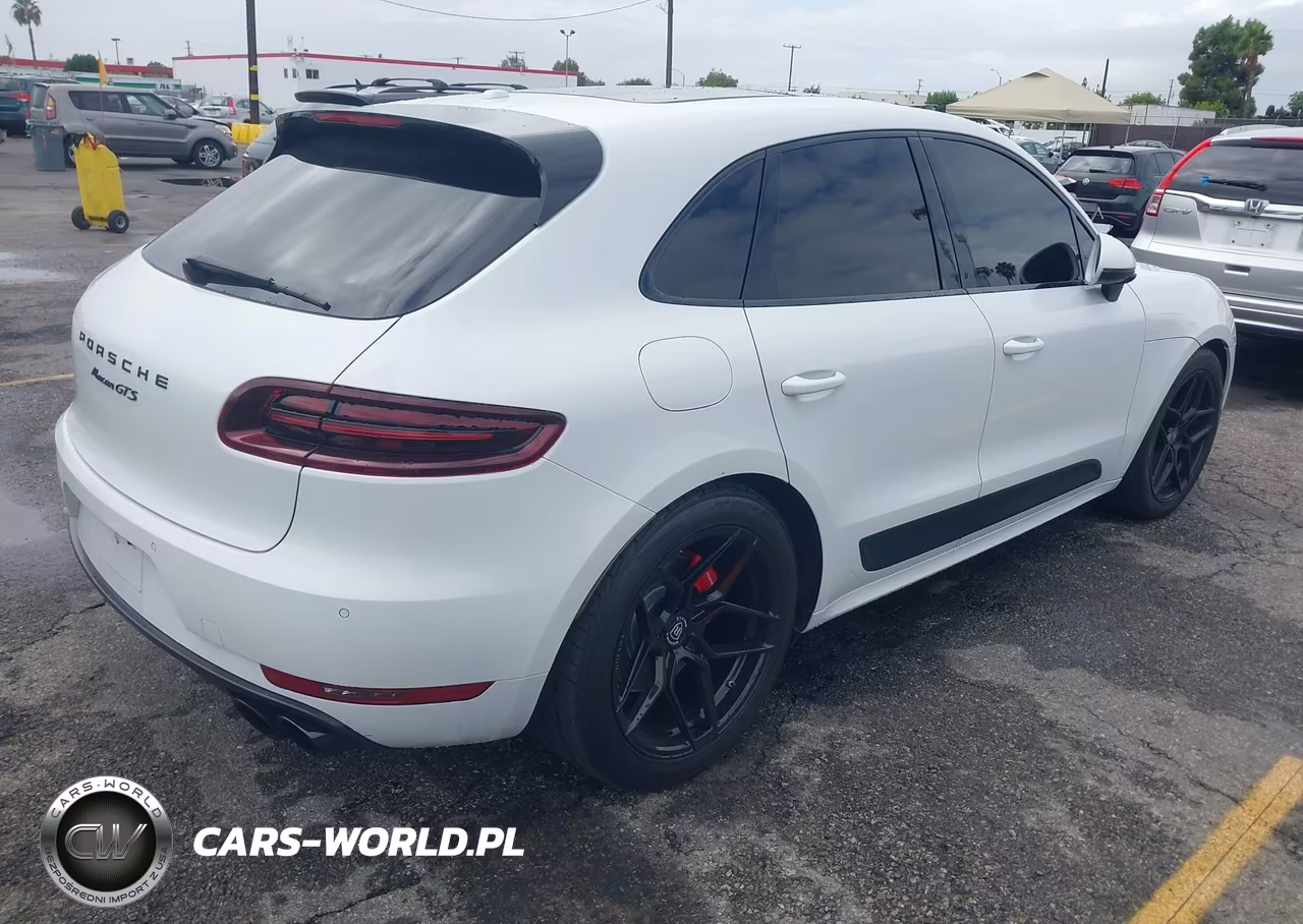 2018 Porsche Macan Gts VIN:WP1AG2A52JLB60143 - 4