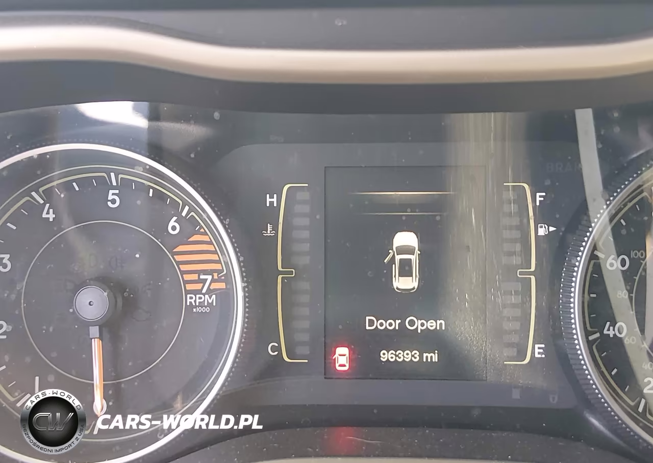 2017 Jeep Cherokee Sport VIN:1C4PJLABXHW572523 - 16
