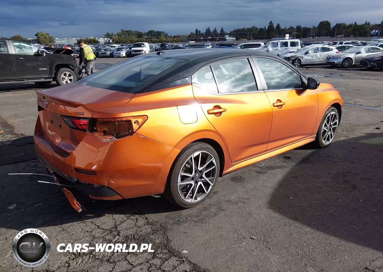 2025 Nissan Sentra Sr VIN:3N1AB8DV5SY321403 - 4