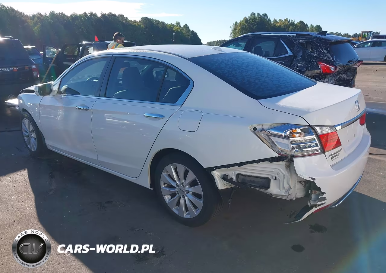 2015 Honda Accord Ex-L VIN:1HGCR2F82FA069692 - 3