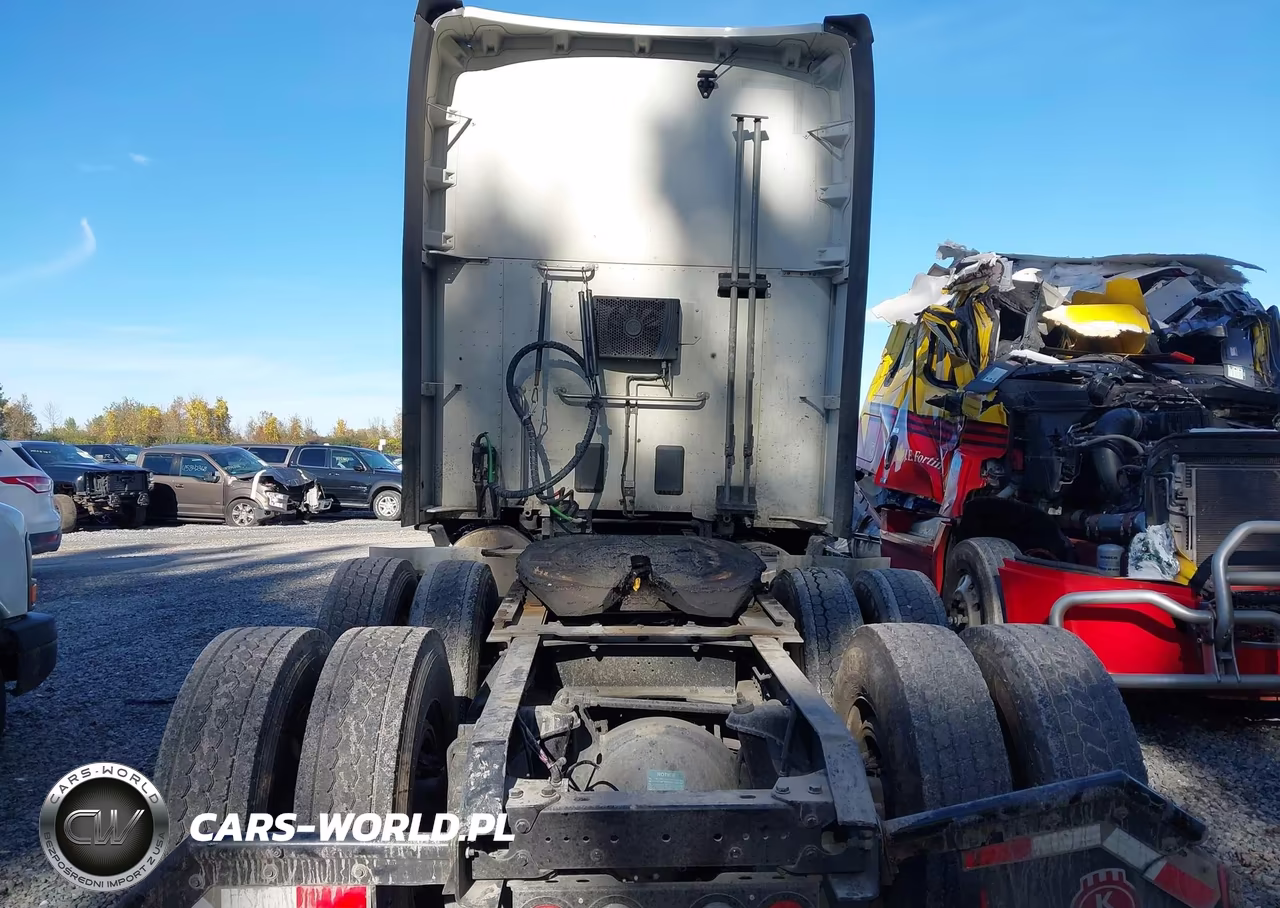 2025 Kenworth T680 VIN:1XKYDP9X0SJ161479 - 14