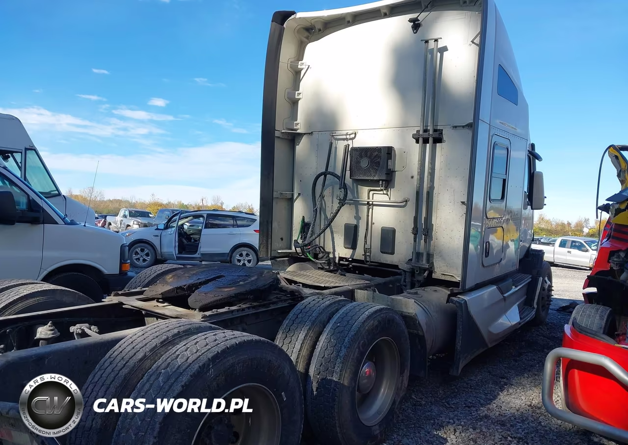 2025 Kenworth T680 VIN:1XKYDP9X0SJ161479 - 4