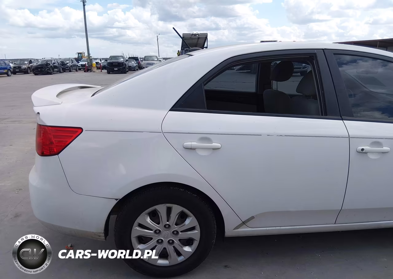2011 Kia Forte Lx VIN:KNAFT4A24B5378169 - 18