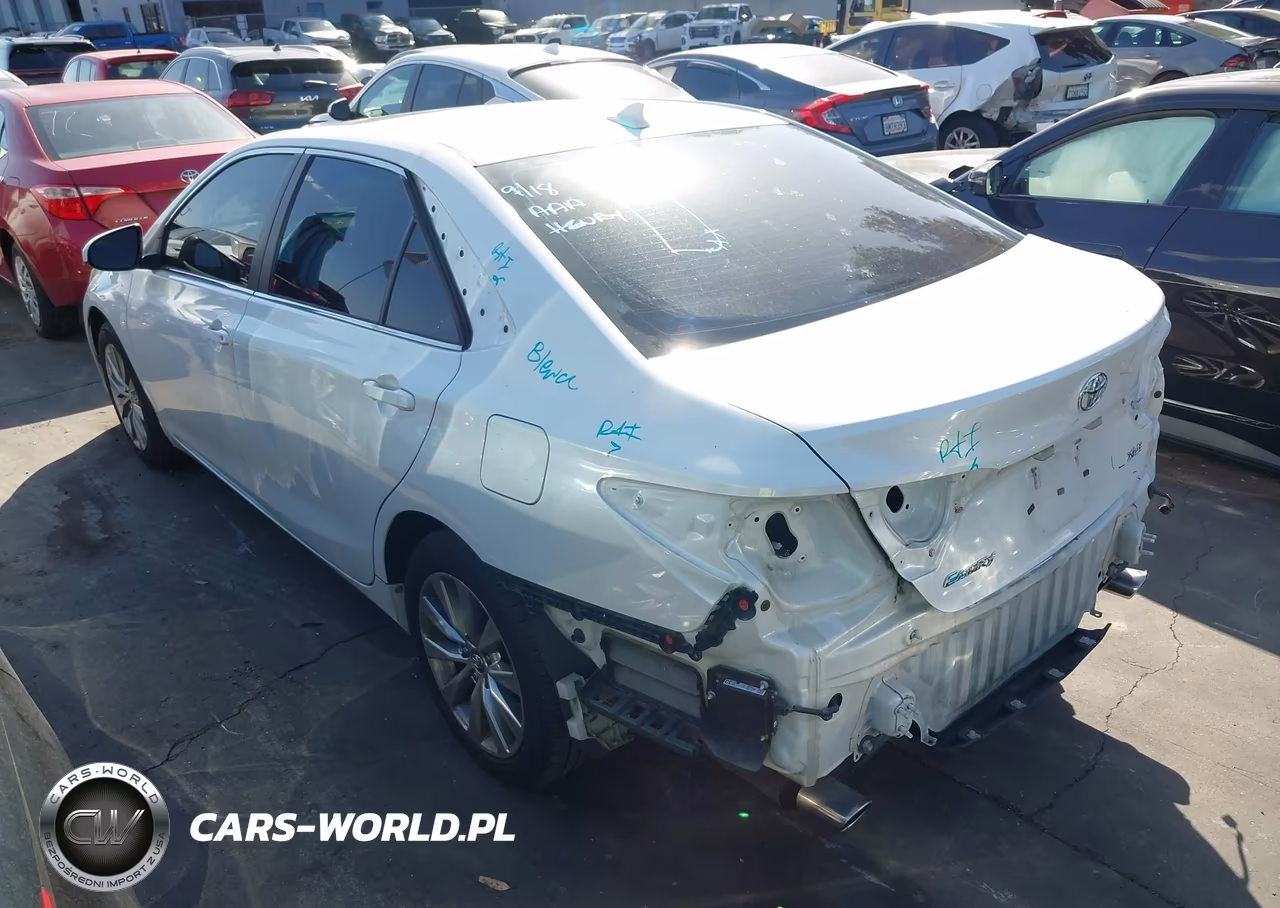 2017 Toyota Camry Xle V6 VIN:4T1BK1FK0HU578083 - 3