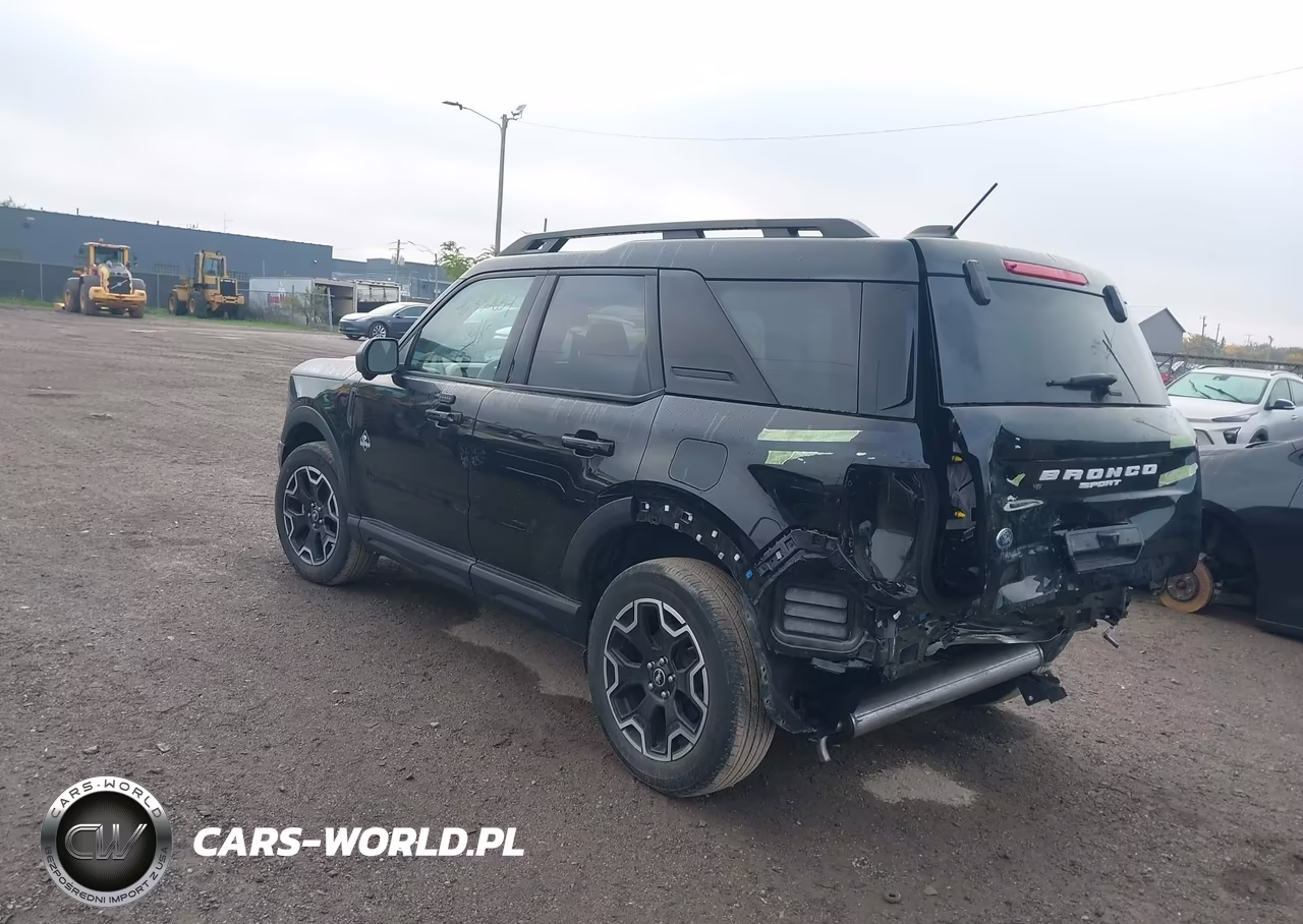 2025 Ford Bronco Sport Outer Banks VIN:3FMCR9CN4SRE41305 - 3