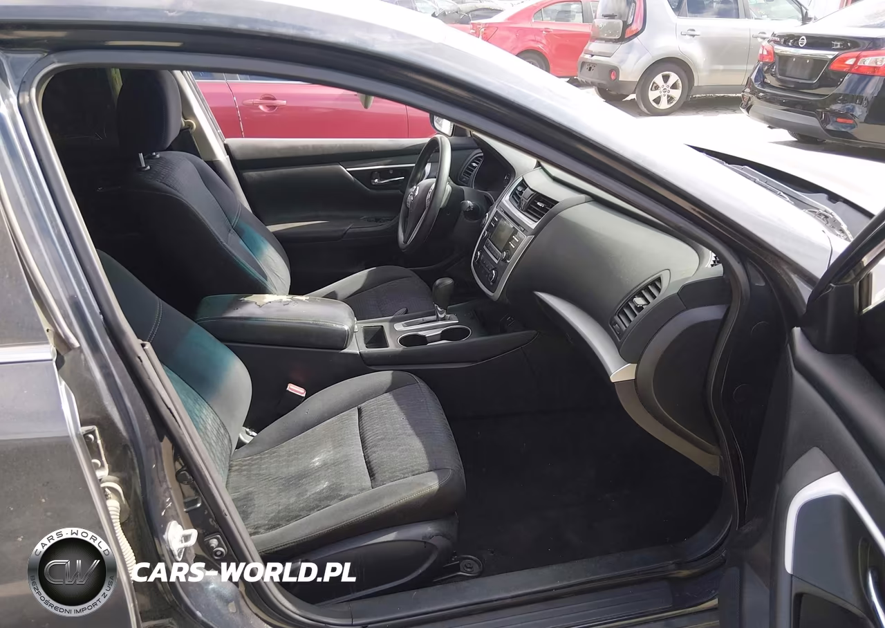 2017 Nissan Altima 2.5 S VIN:1N4AL3AP1HN344594 - 5