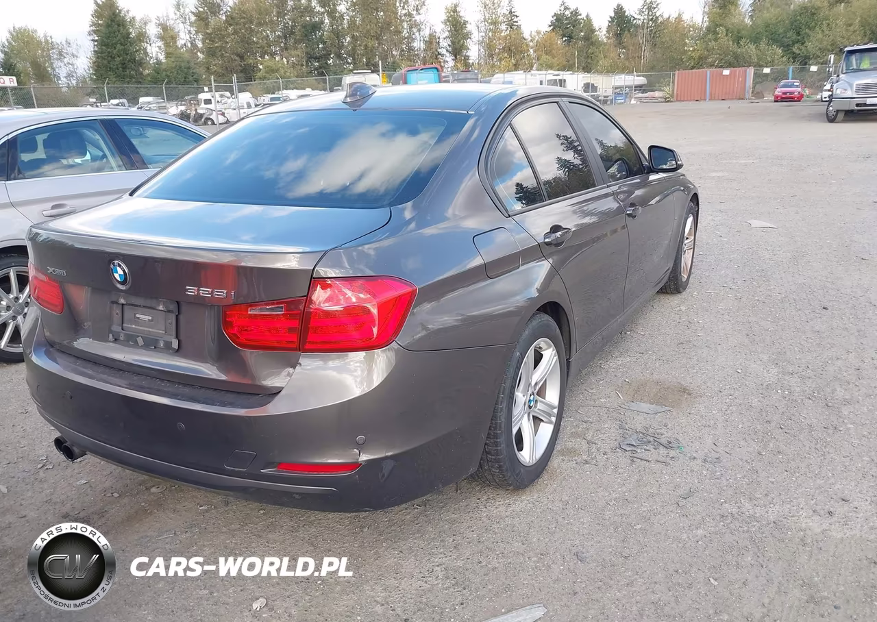 2013 BMW 328I xDrive VIN:WBA3B5C52DF592741 - 4