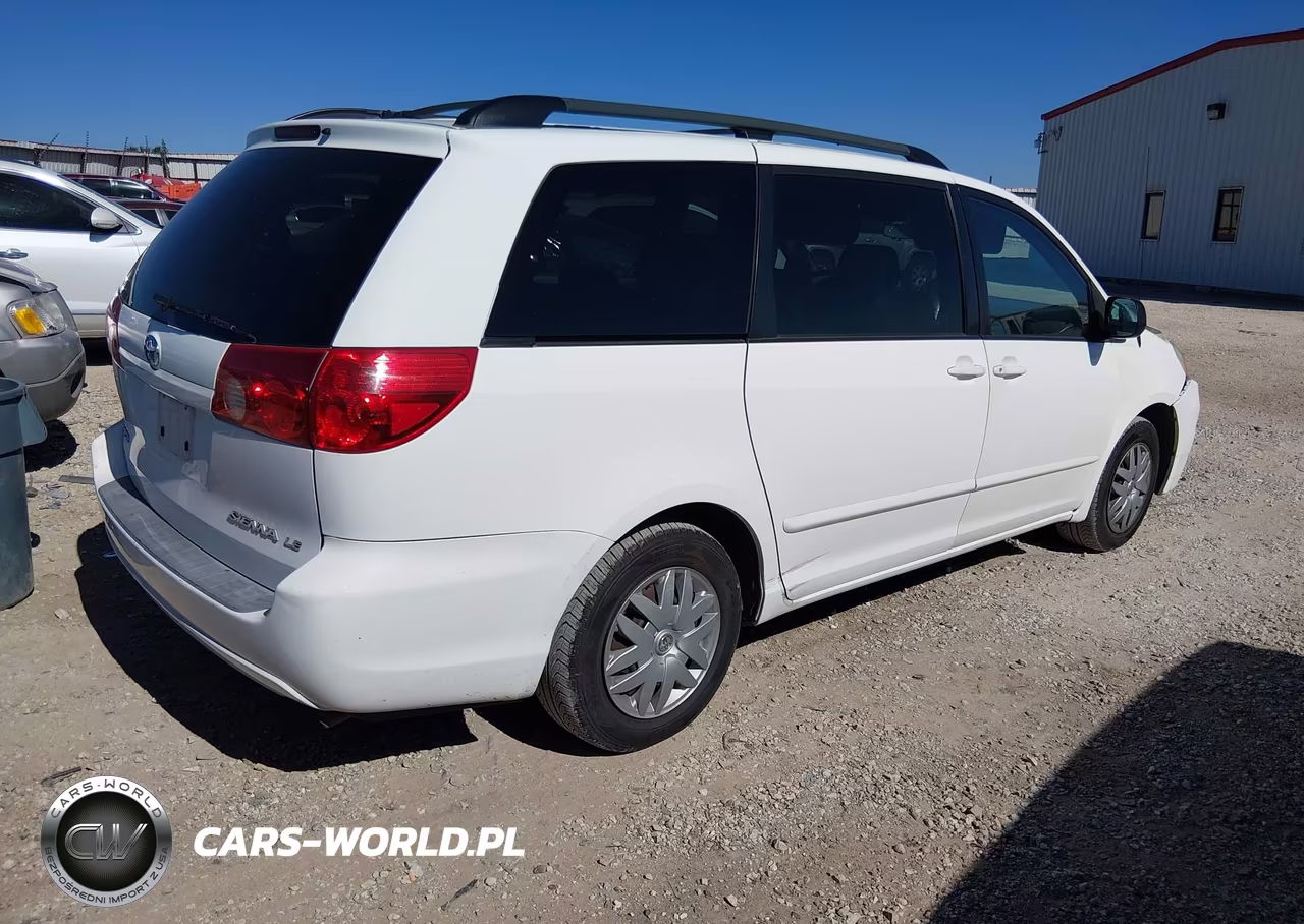 2007 Toyota Sienna Le VIN:5TDZK23CX7S067831 - 4