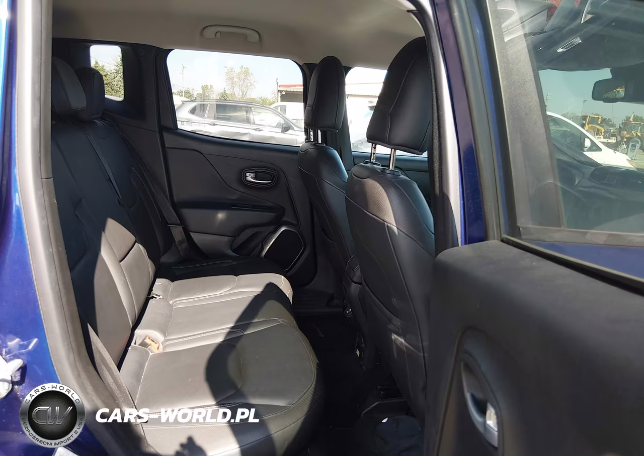 2018 Jeep Renegade Limited 4X4 VIN:ZACCJBDB2JPG97961 - 8