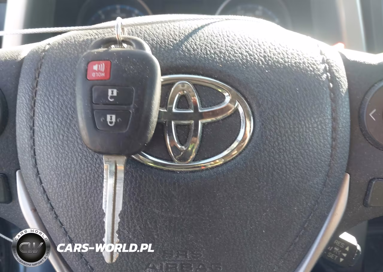 2018 Toyota Rav4 Le VIN:2T3ZFREV1JW432205 - 11