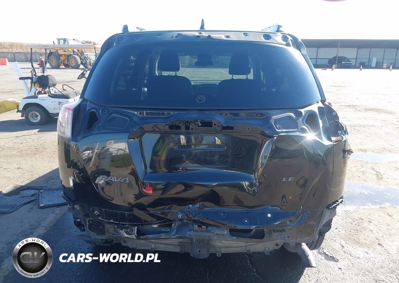 2018 Toyota Rav4 Le VIN:2T3ZFREV1JW432205 - 17