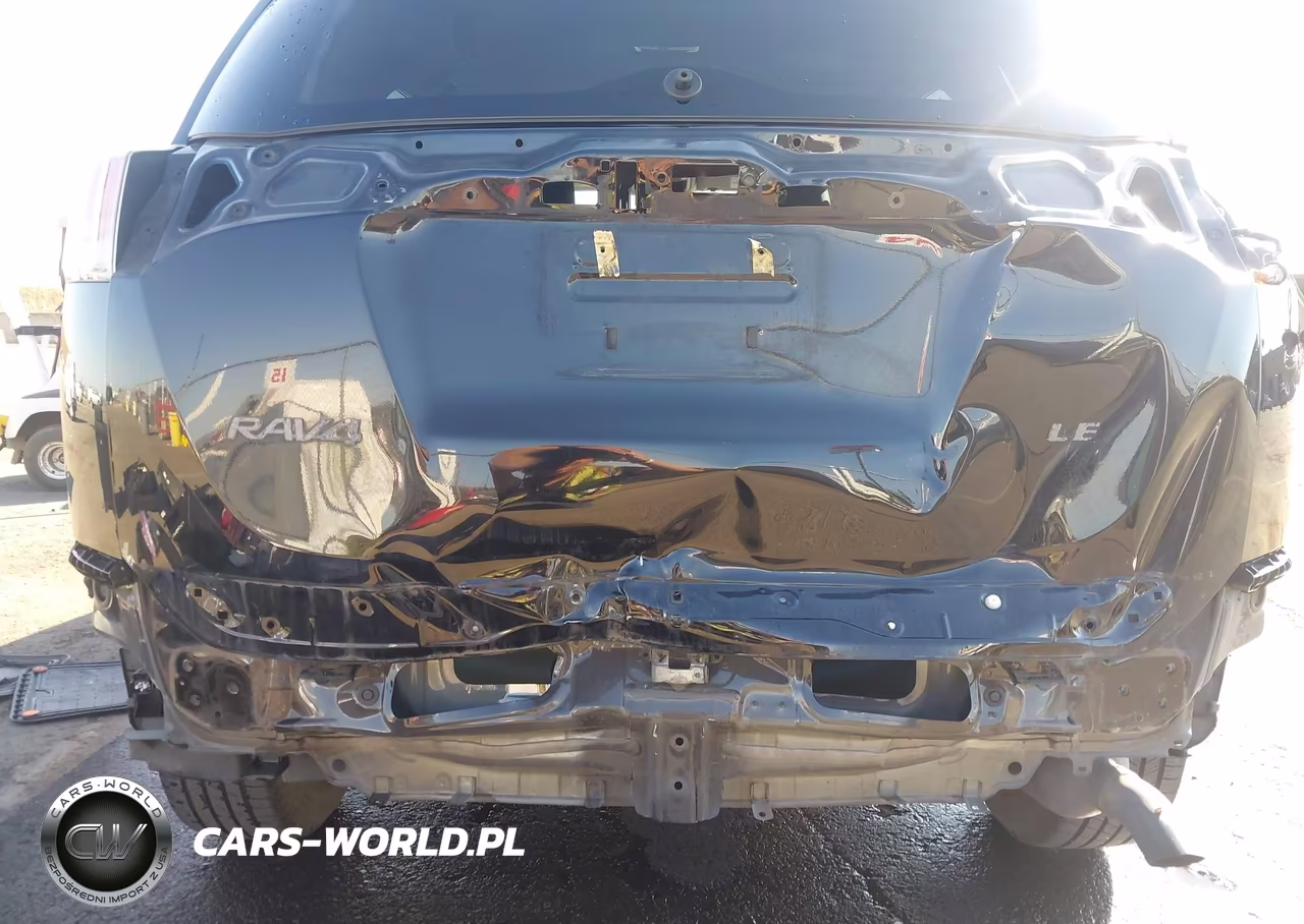 2018 Toyota Rav4 Le VIN:2T3ZFREV1JW432205 - 6