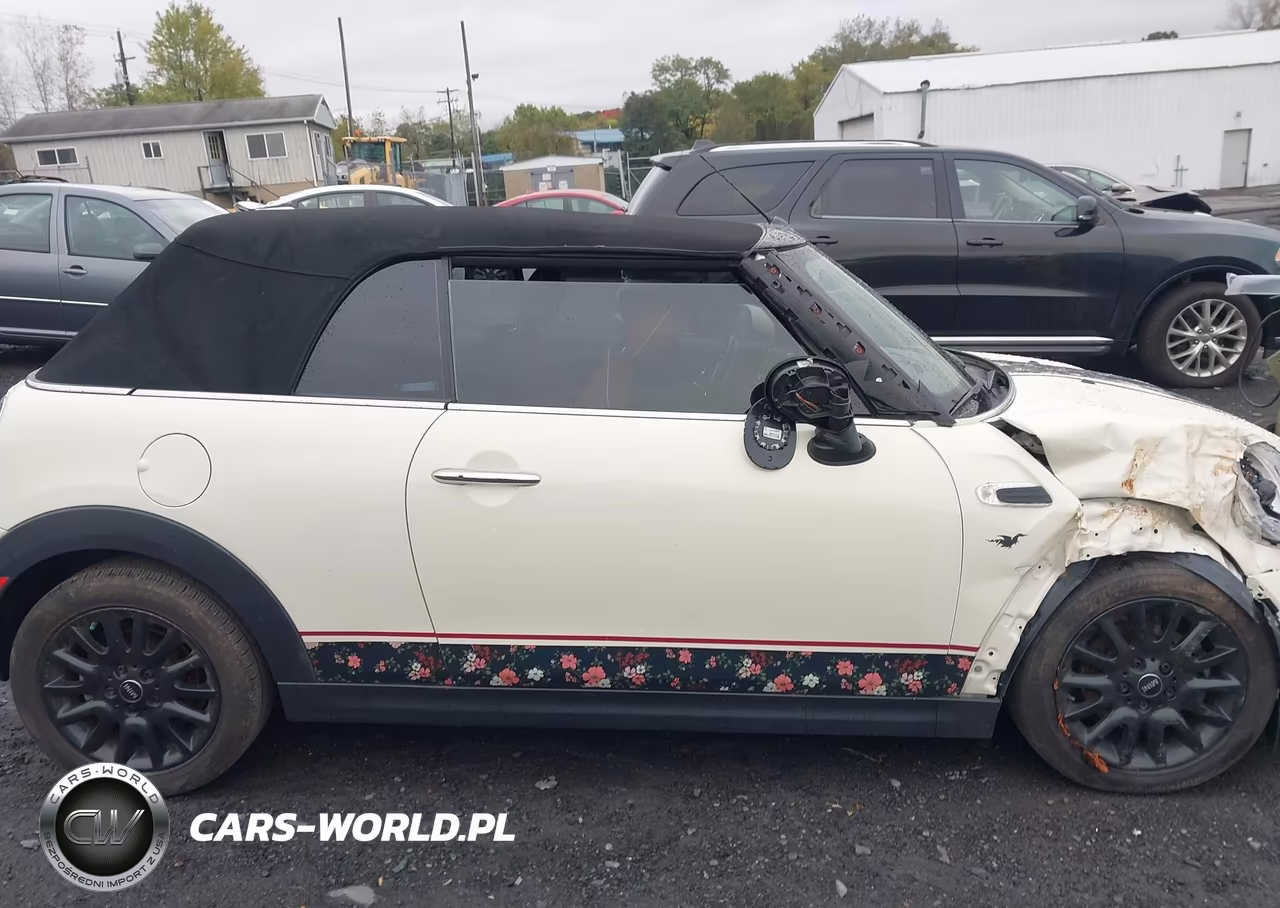 2017 Mini Convertible Cooper VIN:WMWWG5C3XH3C68685 - 13