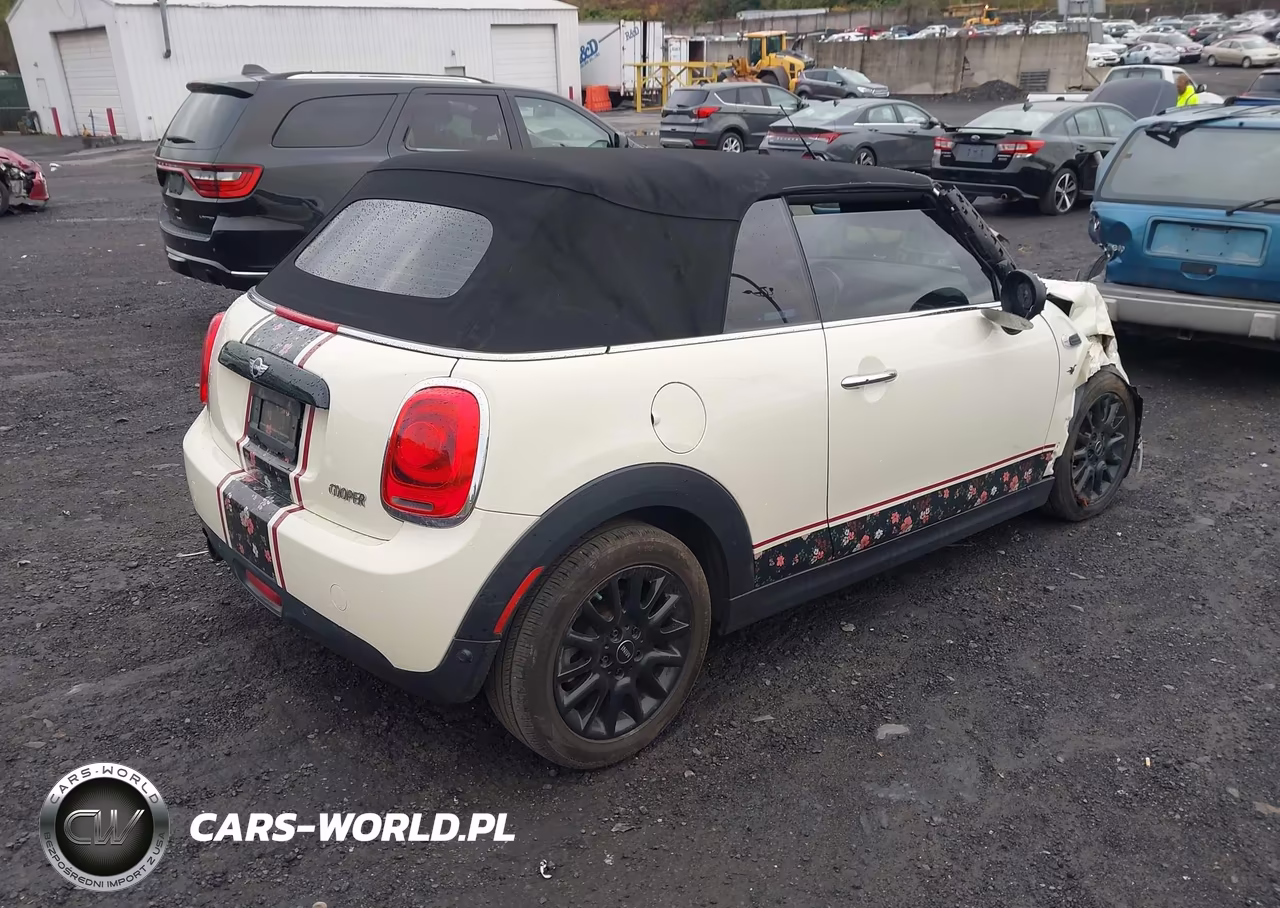 2017 Mini Convertible Cooper VIN:WMWWG5C3XH3C68685 - 4