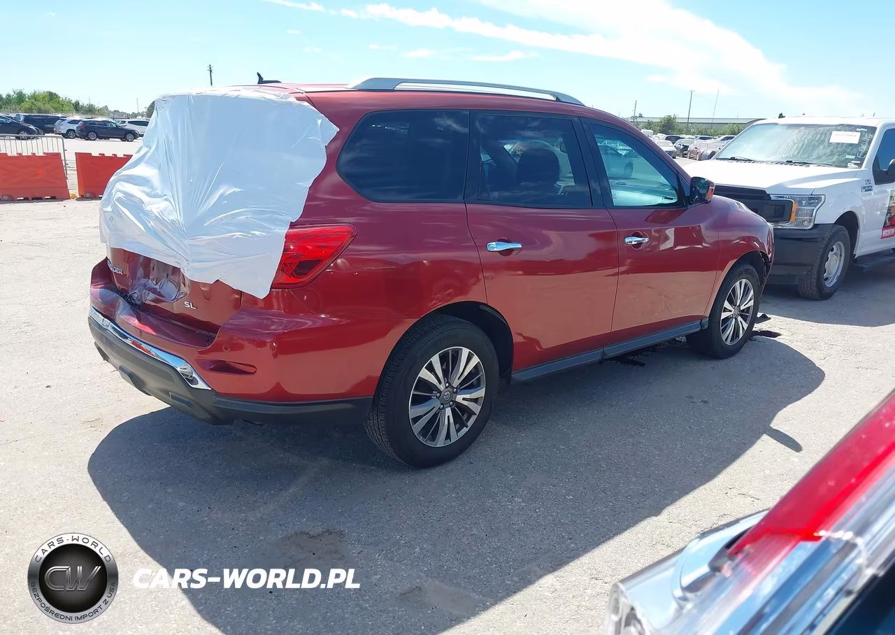 2017 Nissan Pathfinder Platinum-S-Sl-Sv VIN:5N1DR2MN9HC616441 - 4
