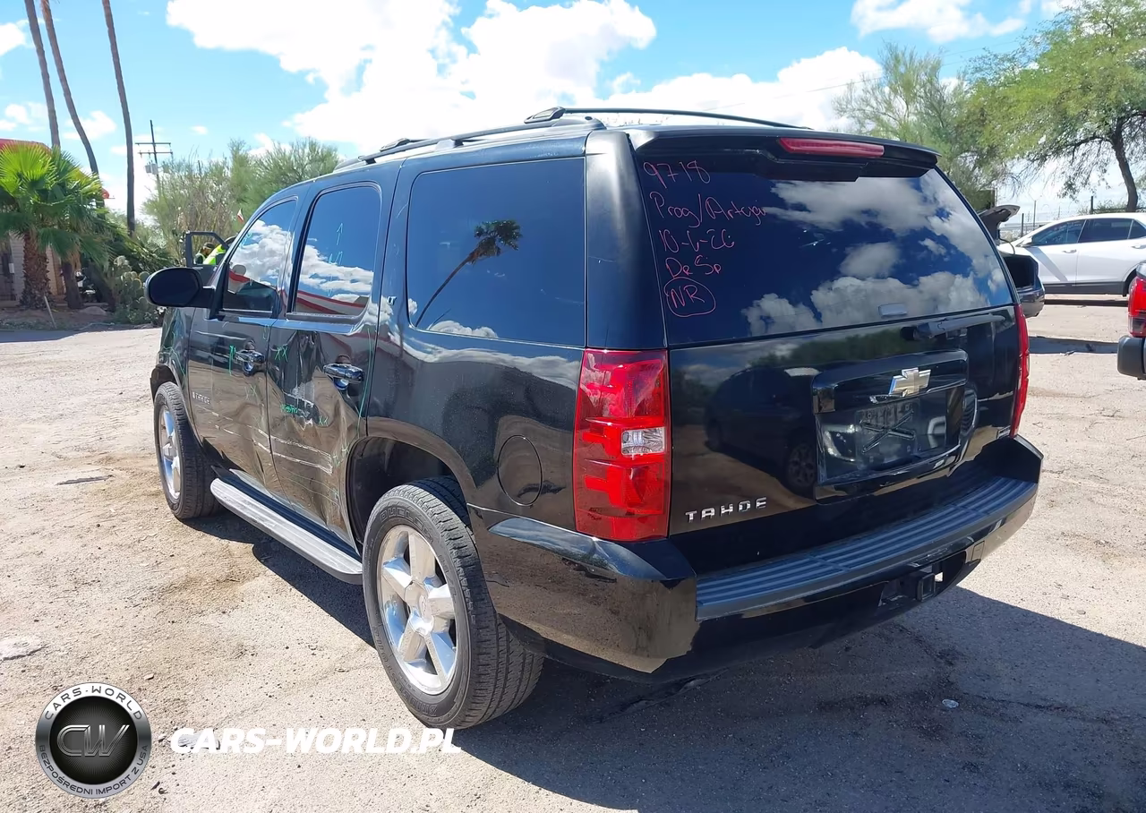 2009 Chevrolet Tahoe Lt1 VIN:1GNFC23049R111756 - 3