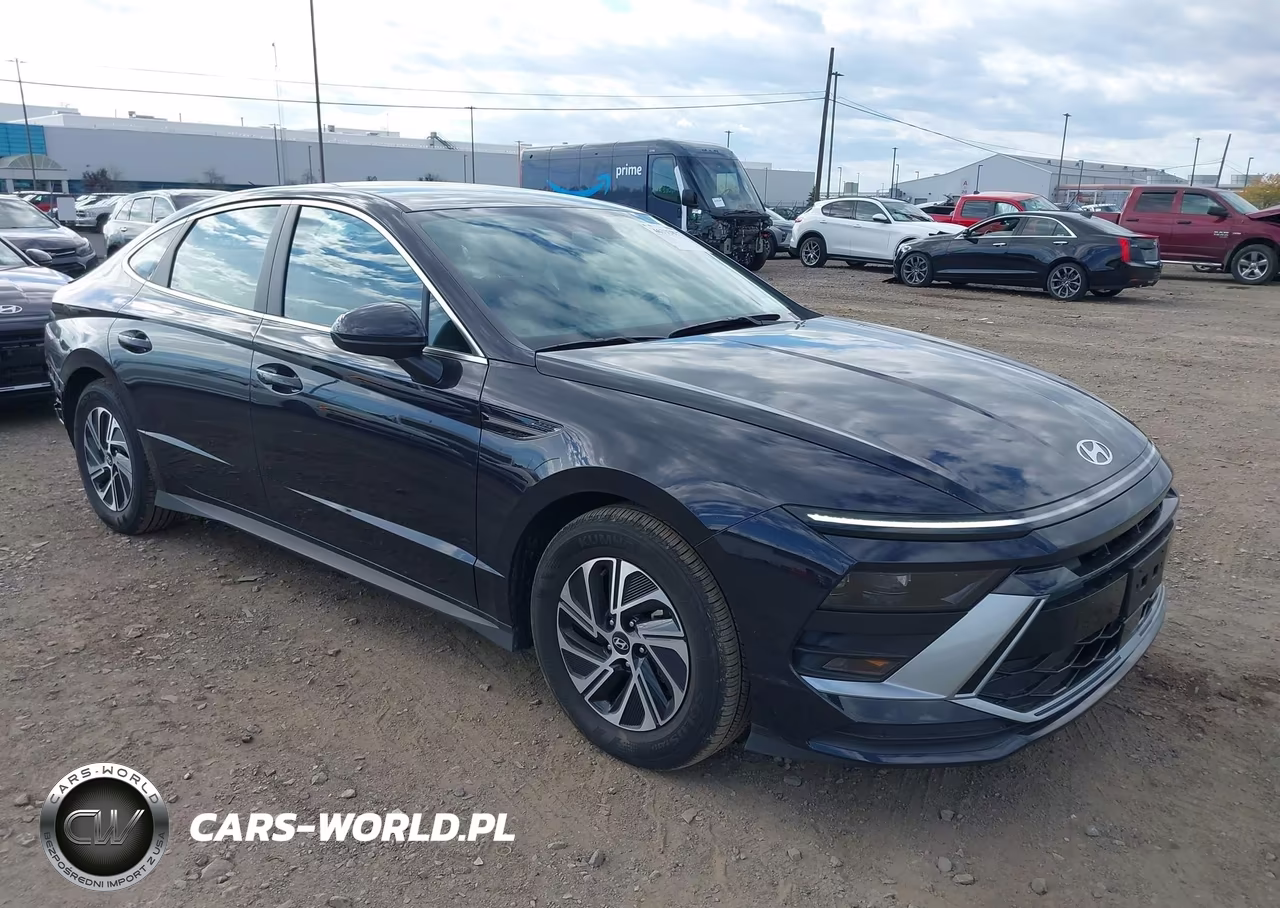 2026 Hyundai Sonata Hybrid Blue