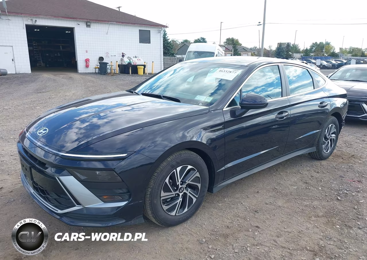 2026 Hyundai Sonata Hybrid Blue VIN:KMHL24JJ7TA172008 - 2