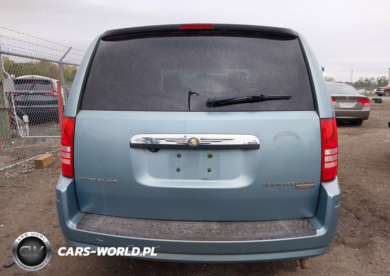 2010 Chrysler Town & Country Touring VIN:2A4RR5D16AR289545 - 17