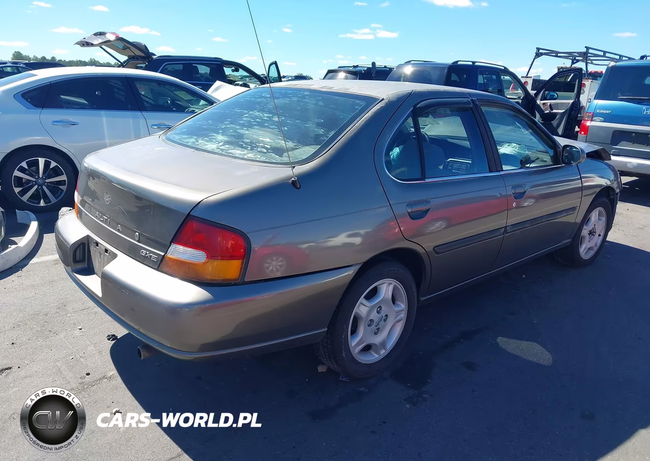 1999 Nissan Altima Gle-Gxe-Se-Se-L-Xe VIN:1N4DL01D5XC121955 - 4