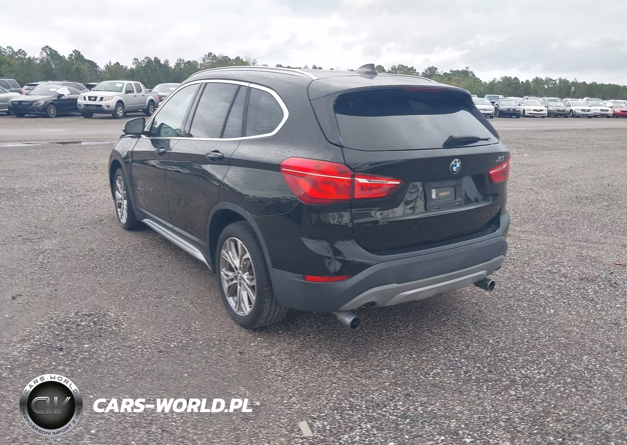 2017 BMW X1 Sdrive28I VIN:WBXHU7C30H5H38567 - 3
