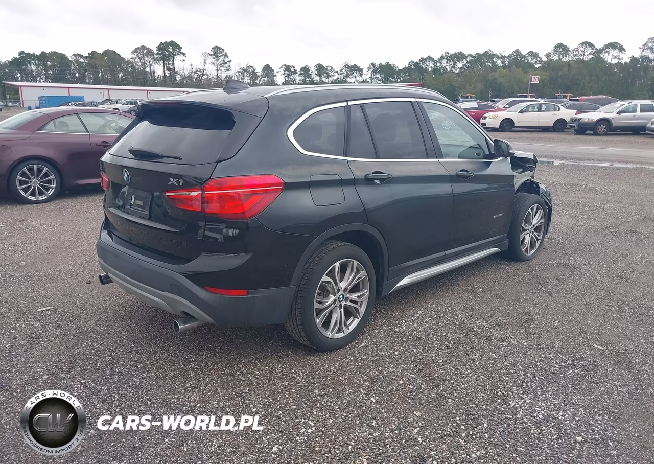 2017 BMW X1 Sdrive28I VIN:WBXHU7C30H5H38567 - 4