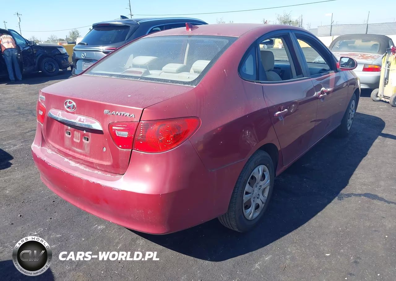2010 Hyundai Elantra Gls VIN:KMHDU4ADXAU143025 - 4