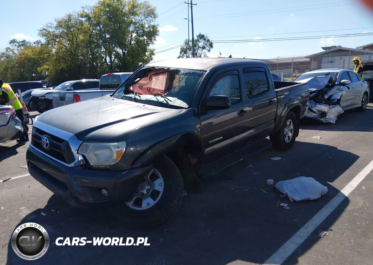 2015 Toyota Tacoma Base V6 VIN:3TMLU4EN9FM199164 - 2