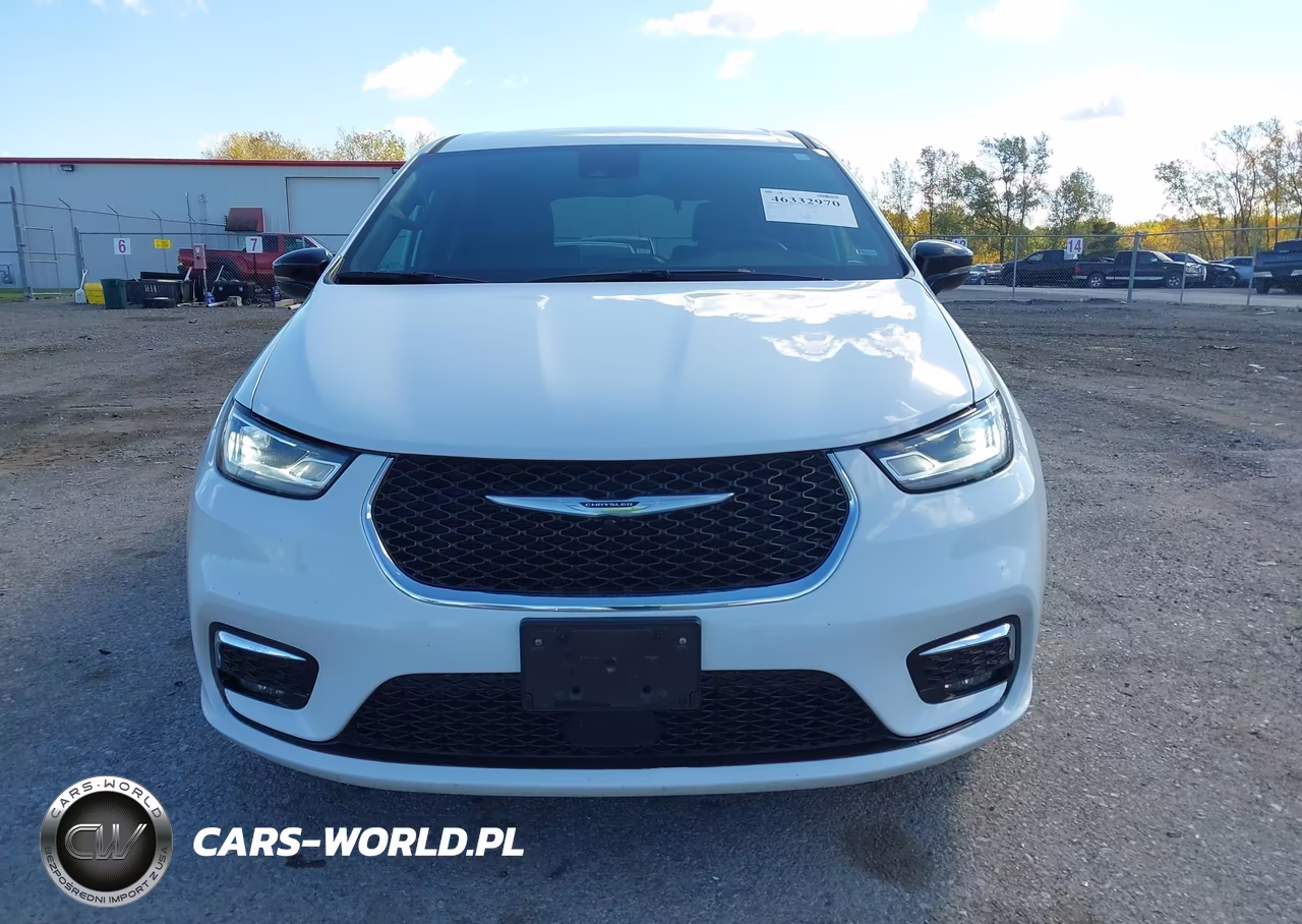 2025 Chrysler Pacifica Select VIN:2C4RC1BG2SR561825 - 12