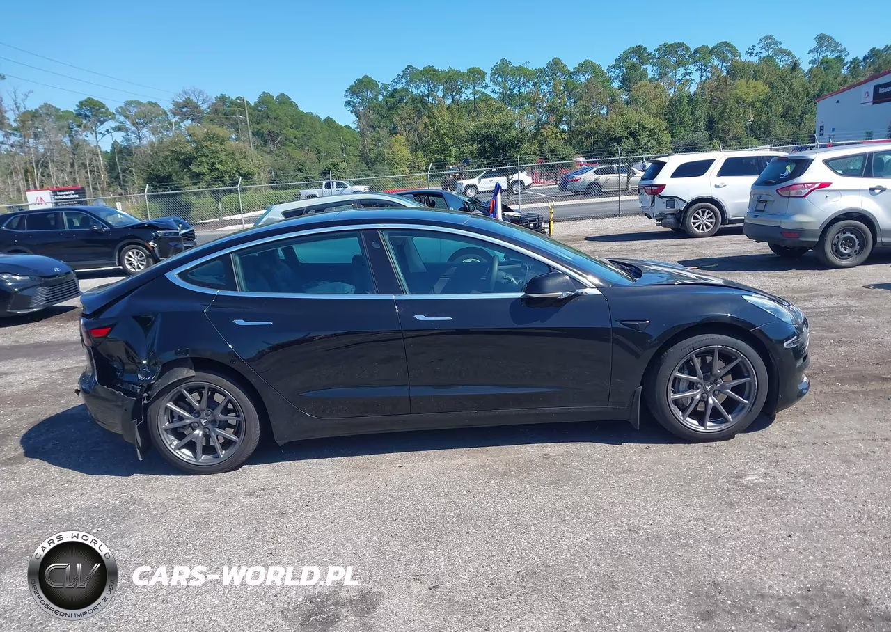 2020 Tesla Model 3 Performance Dual Motor All-Wheel Drive VIN:5YJ3E1EC2LF601360 - 11