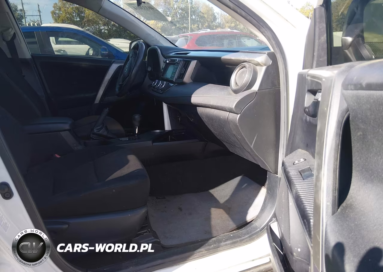 2015 Toyota Rav4 Le VIN:JTMZFREV5FJ031018 - 5