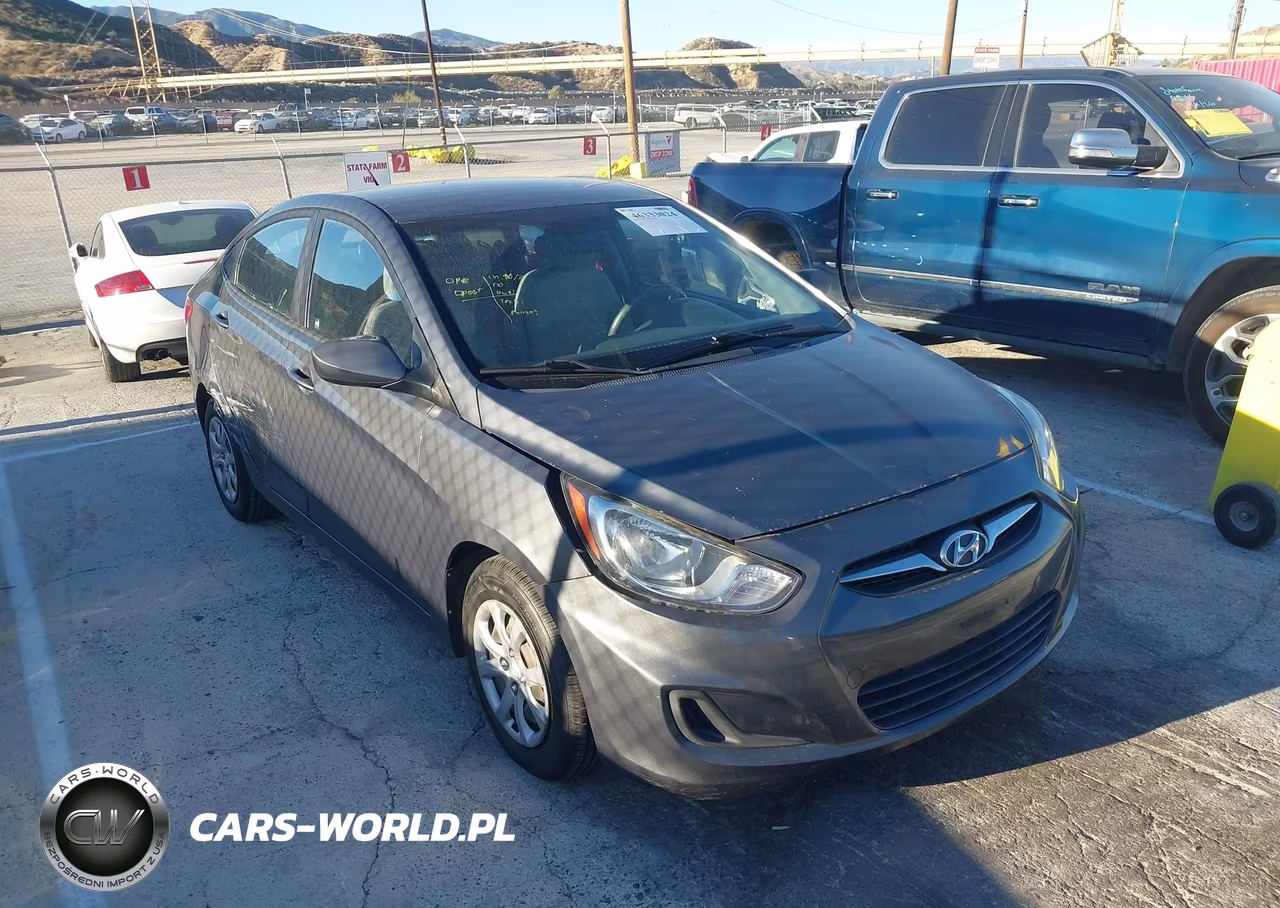 2012 Hyundai Accent Gls
