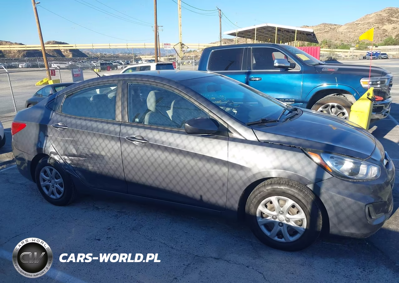 2012 Hyundai Accent Gls VIN:KMHCT4AE3CU164678 - 13
