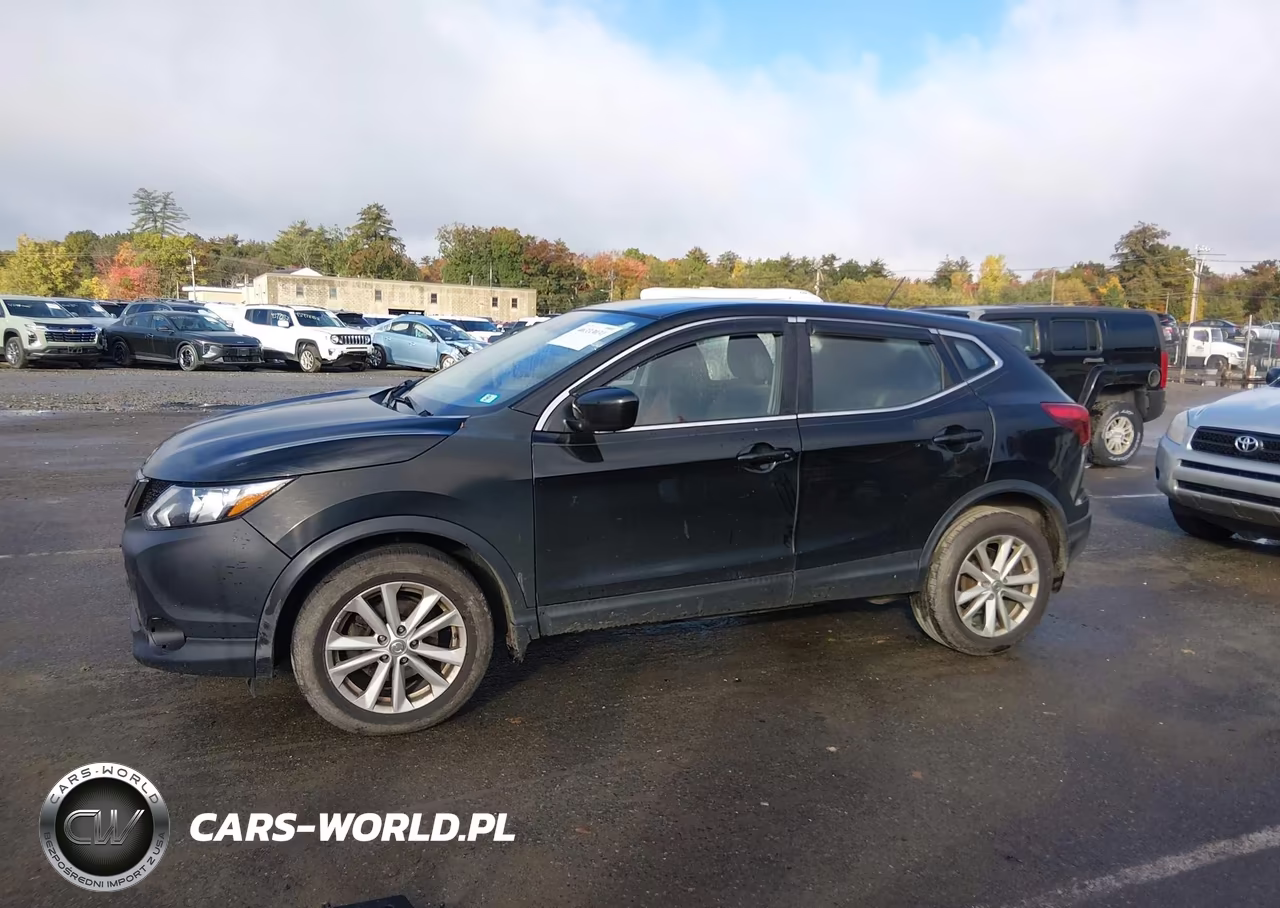 2018 Nissan Rogue Sport S VIN:JN1BJ1CR6JW265626 - 14