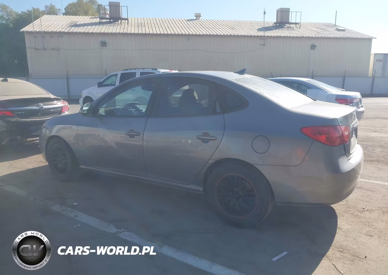 2010 Hyundai Elantra Gls VIN:KMHDU4AD9AU130587 - 3