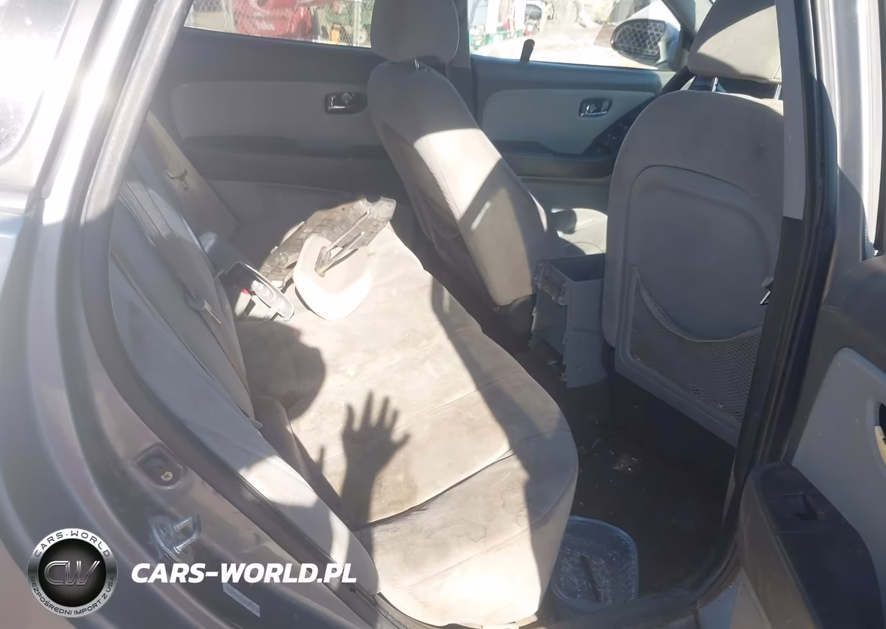2010 Hyundai Elantra Gls VIN:KMHDU4AD9AU130587 - 8
