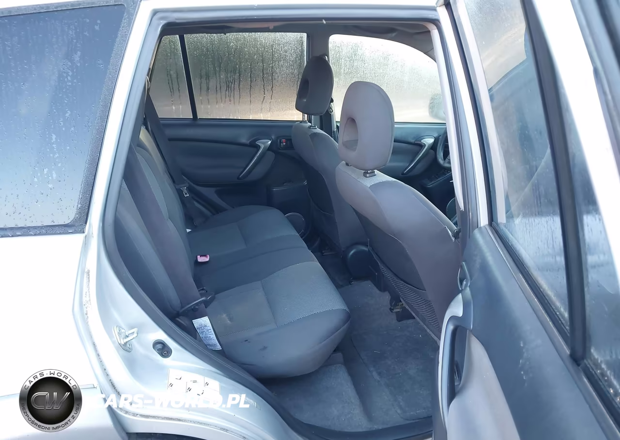 2004 Toyota Rav4 VIN:JTEGD20V240009522 - 8