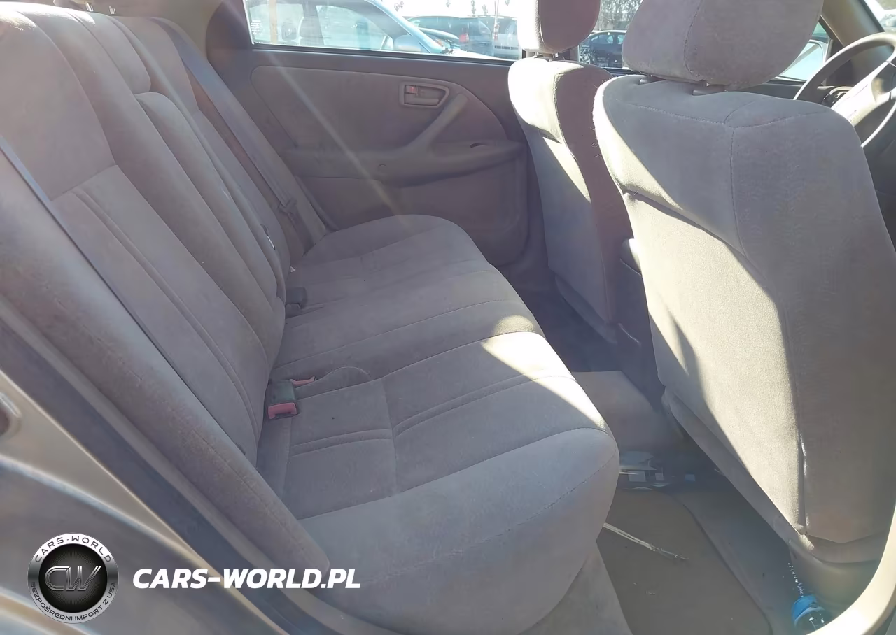 1998 Toyota Camry Le VIN:JT2BG22K2W0220059 - 8